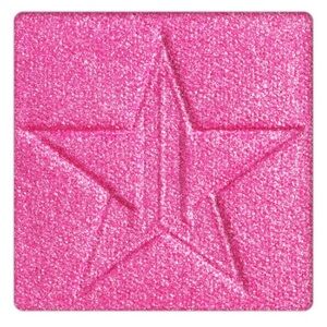 JEFFREE STAR COSMETICS
Artistry Singles in Candy Floss